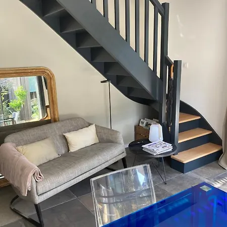 別荘 Maison A ポミシェ